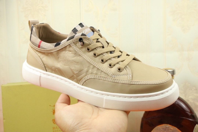 Burberry Sneakers